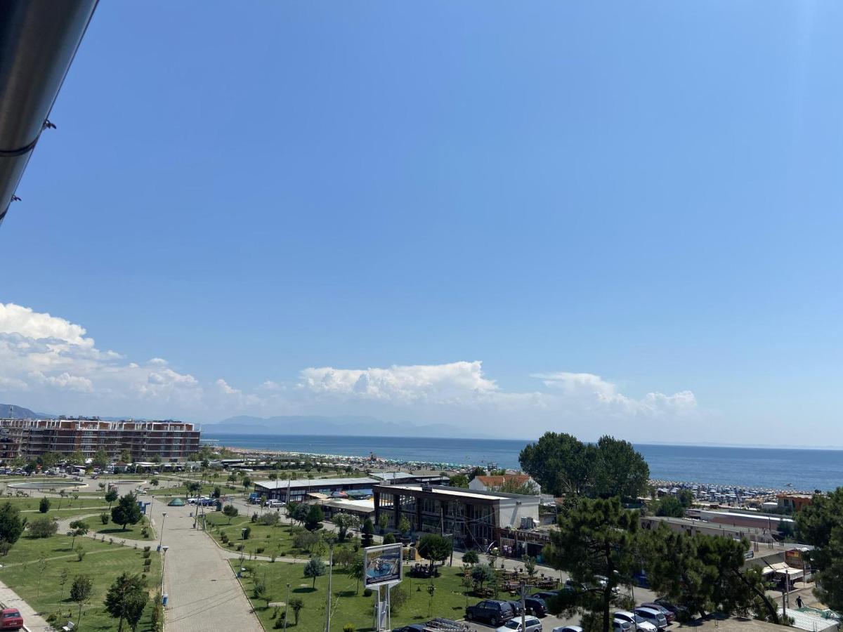 Center Park 호텔 Velipojë 외부 사진