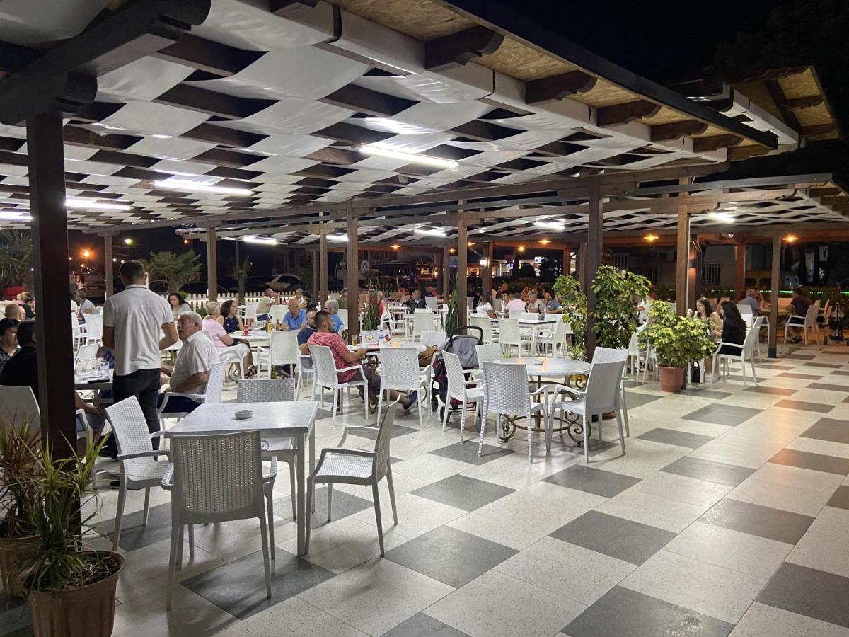 Center Park 호텔 Velipojë 외부 사진